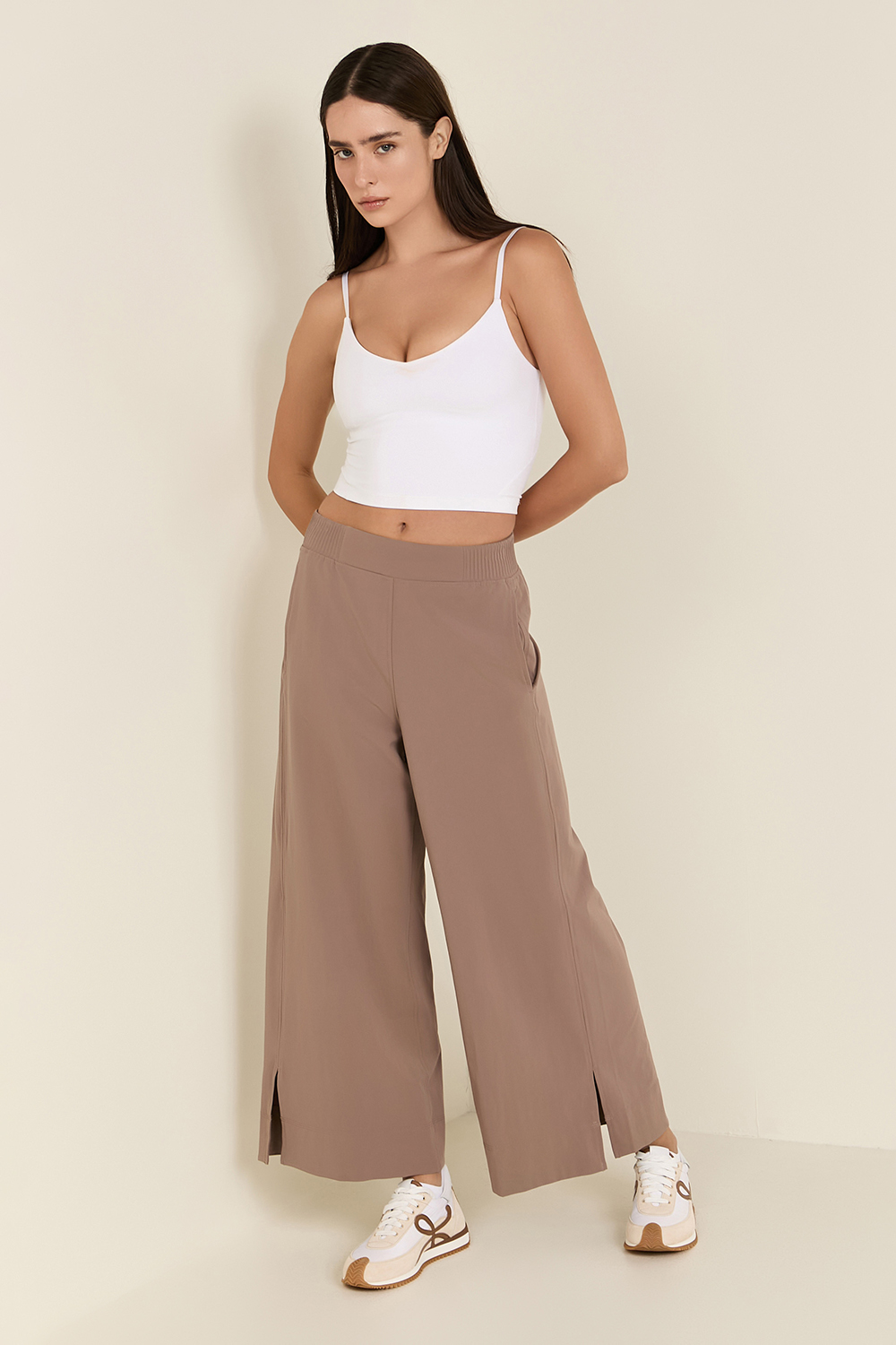 Stretch Woven High-Rise Wide-Leg Cropped Pant